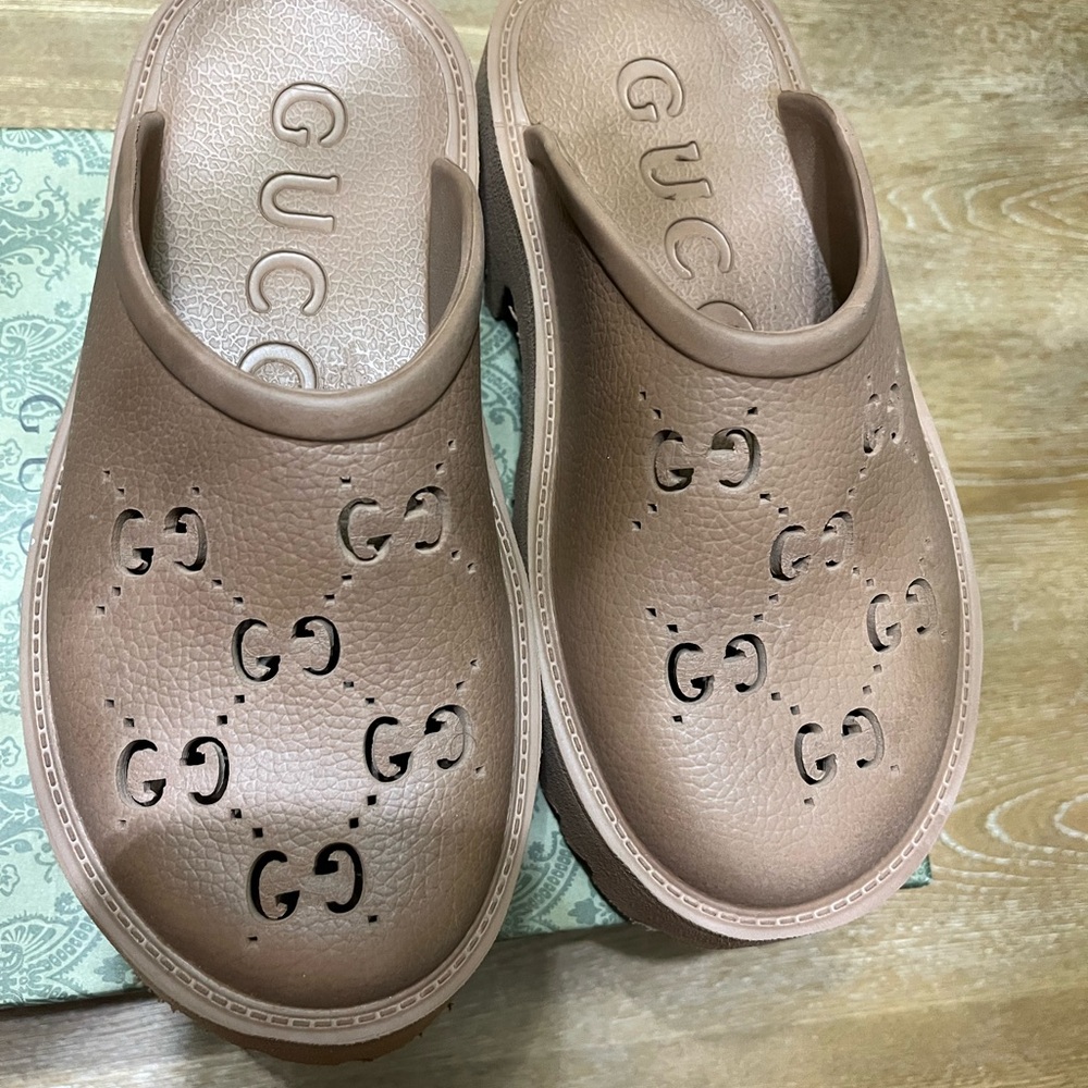 Gucci Taupe Perforated Clogs